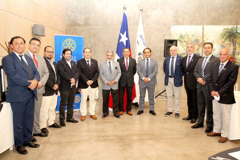 Rotary Club rindió homenaje a Curicó