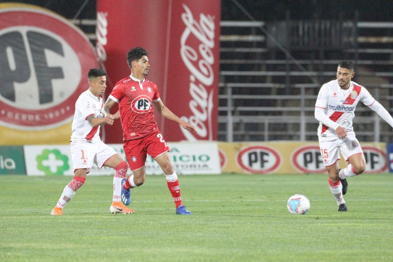 Curicó Unido entra en tierra de definiciones