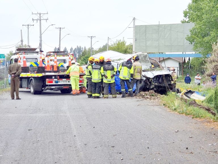 Una persona fallecida tras volcamiento en Teno