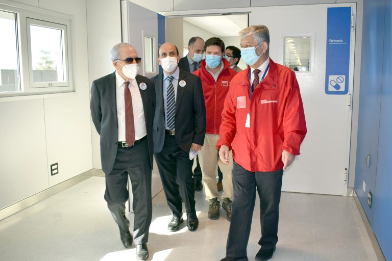 Universidad Autónoma participa  de visita guiada por nuevo Hospital