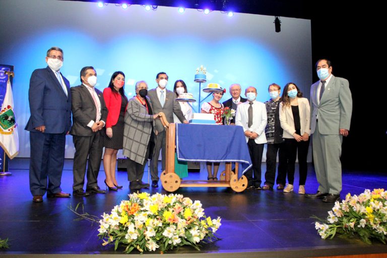 Con emotiva ceremonia Curicó celebró sus 278 años de vida