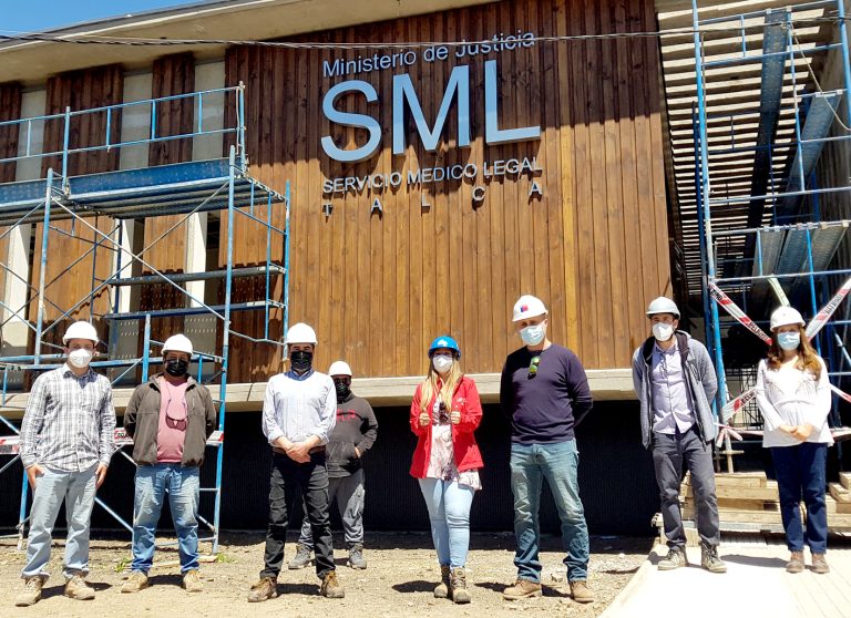 Destacan presencia femenina en la construcción del edificio del SML