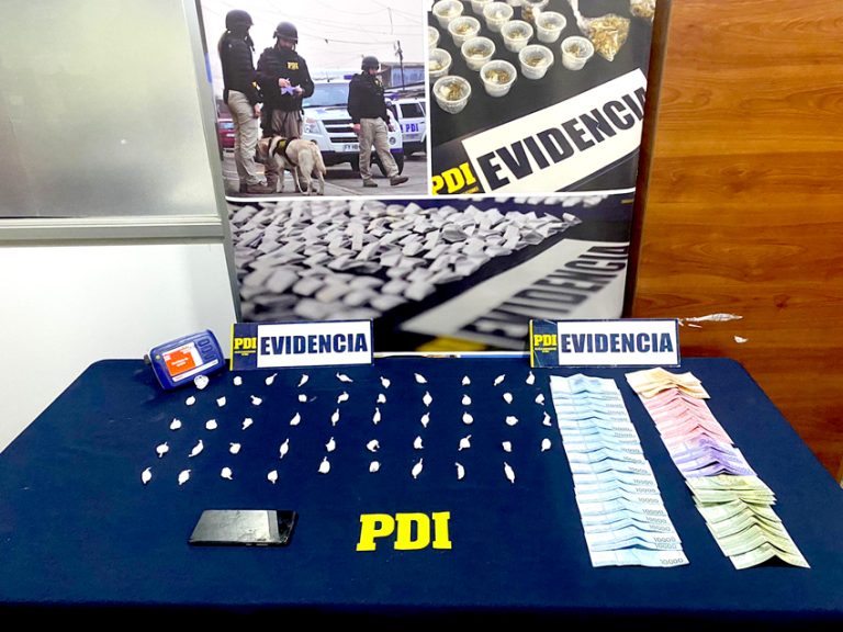 Decomisan 49 dosis de clorhidrato de cocaína