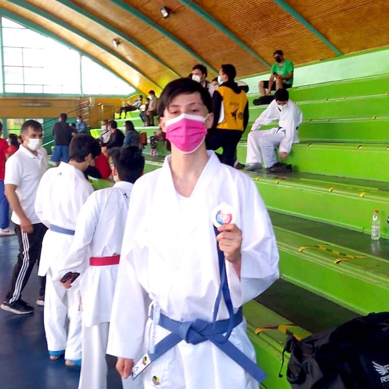 Brillante actuación de karatecas en “Copa Chile”