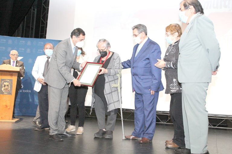 Se llevó a cabo acto de celebración del Aniversario número 278 de Curicó