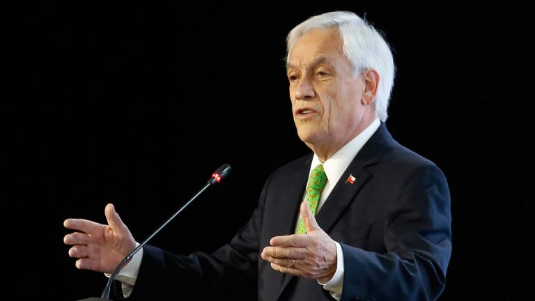 Gobierno critica investigación a Piñera: Recalcan que nada ha cambiado sobre su inocencia y que no hay elementos distintos