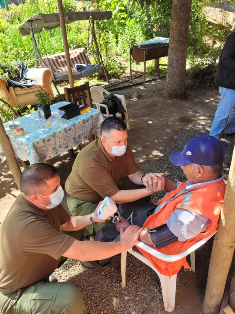 Carabineros salvó la vida a adulto mayor