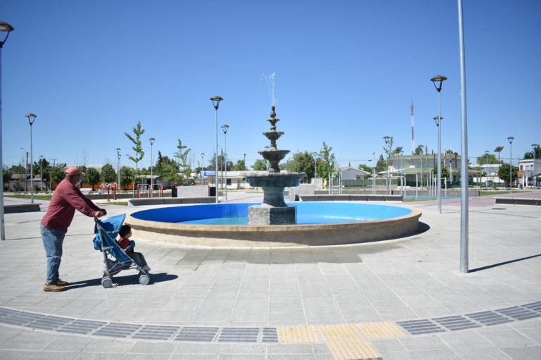 Sector poniente de Parral cuenta con nueva plazoleta