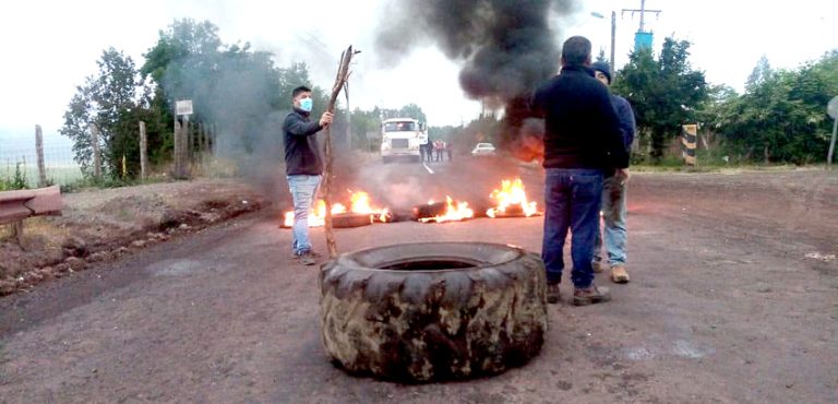Nueva protesta de vecinos de La Montaña por falta de pavimentación