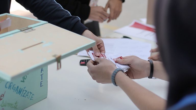 Chile vuelve a elegir a sus autoridades bajo pandemia