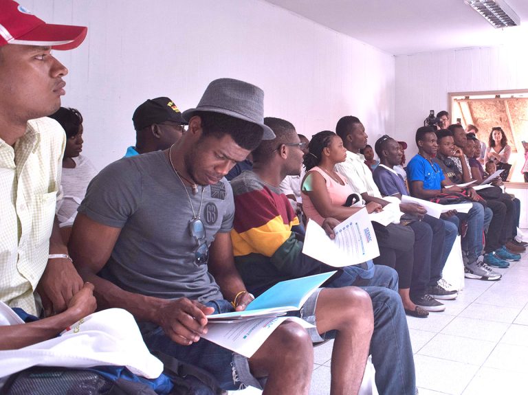 Servicio de Migraciones se propone trabajar una migración regular, ordenada y segura