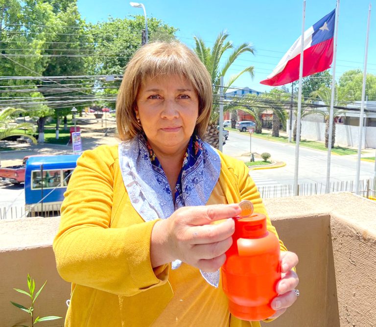 Alcaldesa de Teno busca alternativas para entregar gas a “Precio Justo”