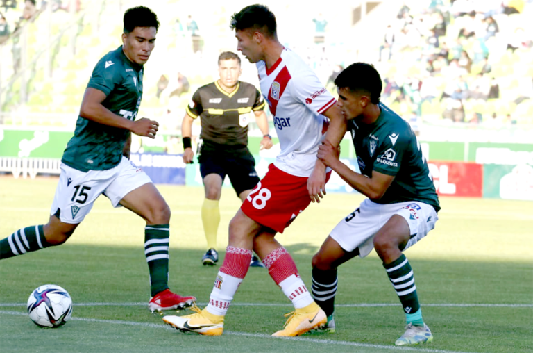 El Curi gana y abre esperanzas por la permanencia