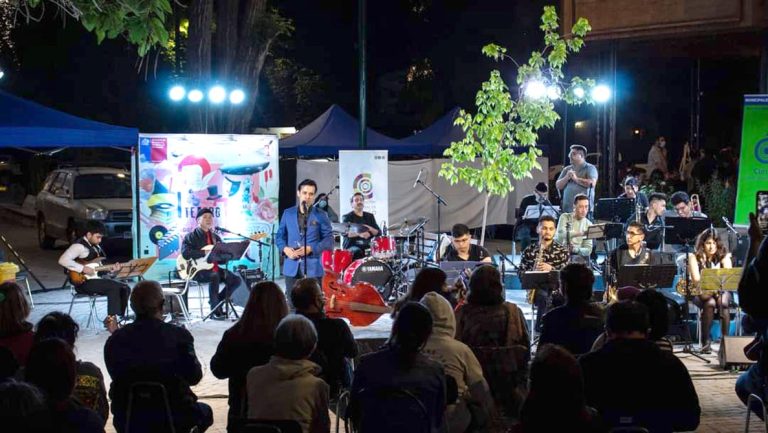 Actividades artísticas al aire libre prepara la Corporación Cultural de Curicó