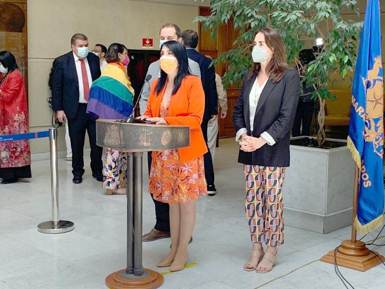 Ministra Rubilar tras la aprobación del matrimonio igualitario en Chile: “No somos los primeros, pero estamos convencidos que no seremos los últimos”