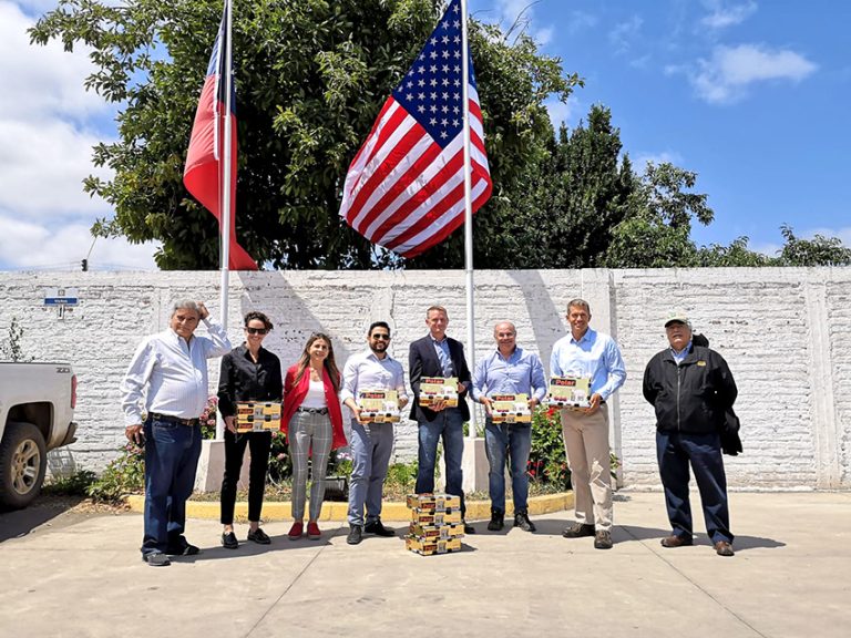 Delegación de la Embajada de los EE.UU. se  reunió con productores de cerezas en Curicó