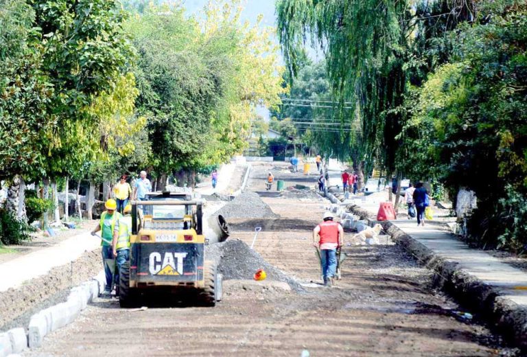 Autoridades regionales salen a aclarar gasto Presupuestario en Vivienda y Obras Públicas