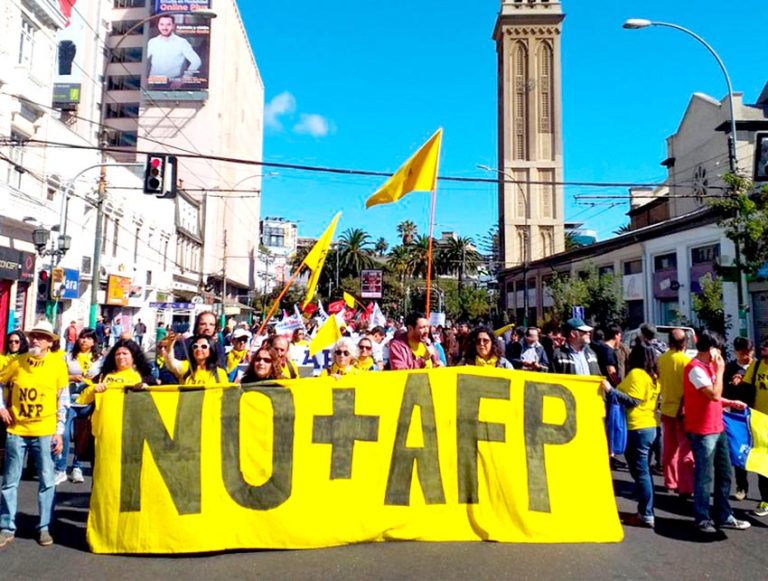 Buscan que la Seguridad Social se  incorpore en la nueva Constitución