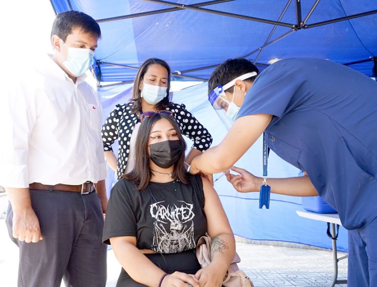 Confirman 11 nuevos casos de variante Ómicron en el Maule