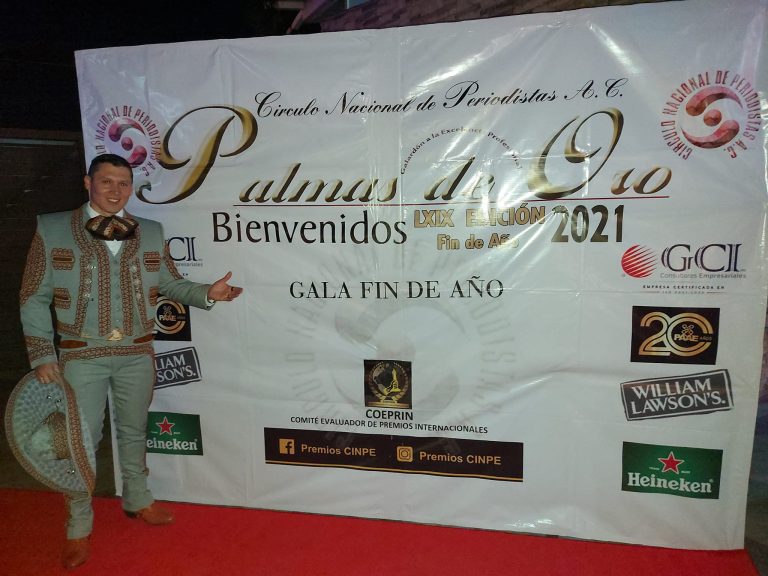 Círculo de Periodistas de México brinda especial reconocimiento a trayectoria de Carlos Gutiérrez