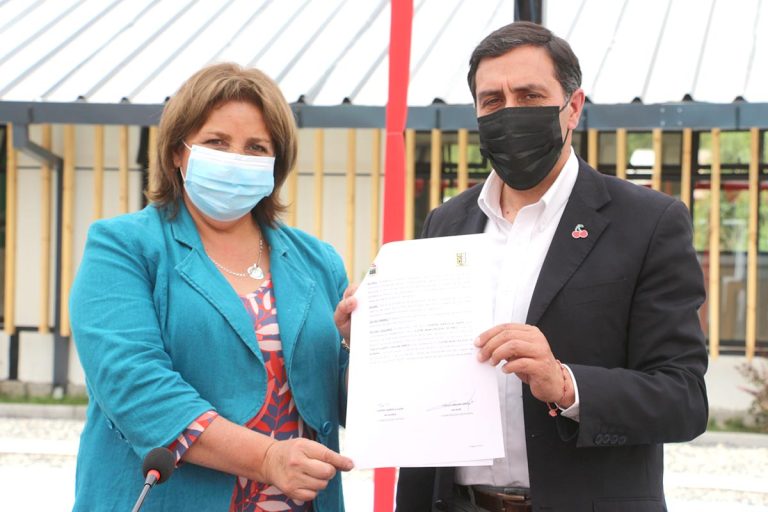 Municipios de Romeral y Teno plantean construcción de puente