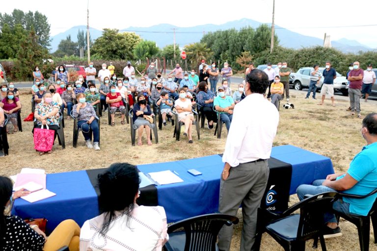 Familias de Villa El Manzano regularizarán sus viviendas