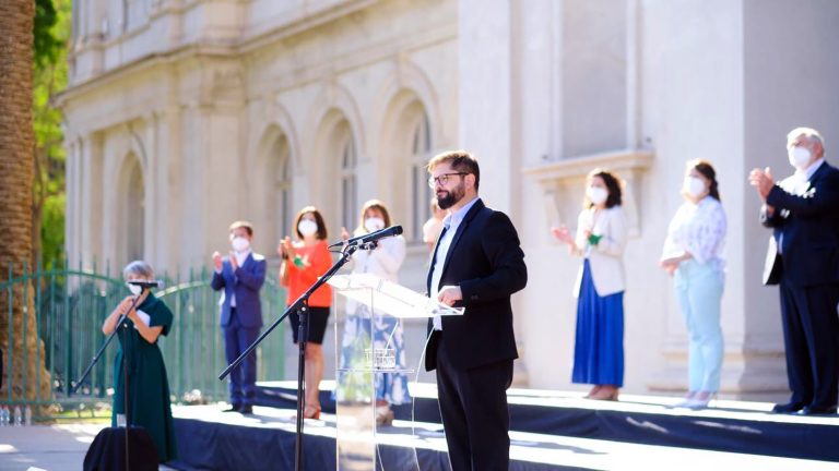 Lo bueno, lo malo y los desafíos: experto analiza el nuevo gabinete de Gabriel Boric