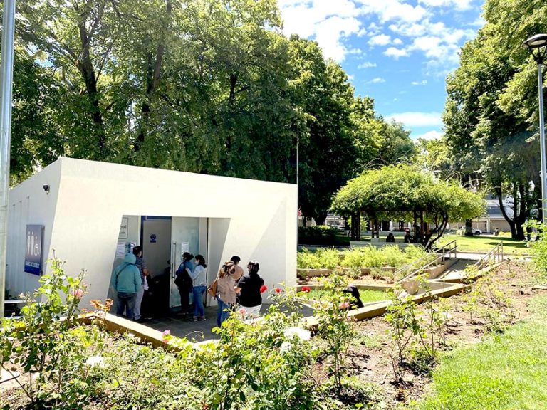 Parral cuenta con modernos baños públicos