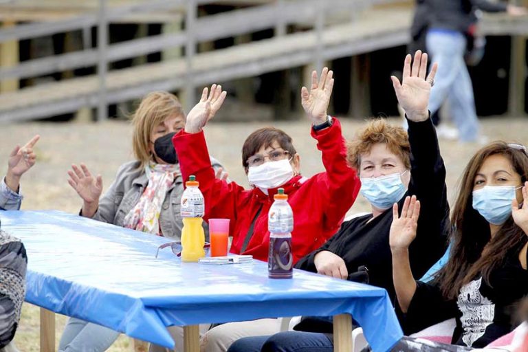 Con anuncio de ampliación del recinto se inauguró el Verano Entretenido 2022