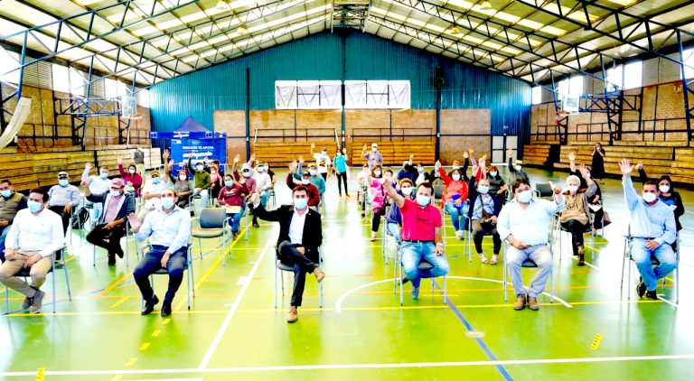 Crisis del agua: productores reciben estanques y motobombas para mitigar efectos de sequía