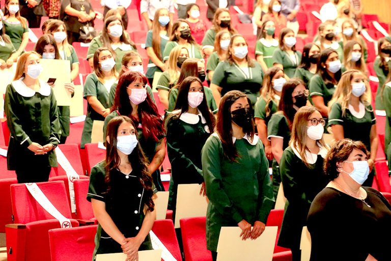 Educación Parvularia con Mención de la UCM tuvo titulación presencial