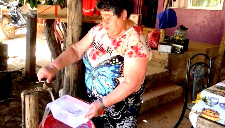 Con camiones aljibes logran  abastecer planta de agua potable