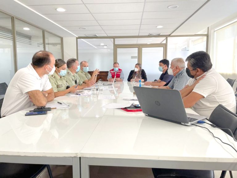 Autoridades analizan medidas para el partido de Curicó Unido como local