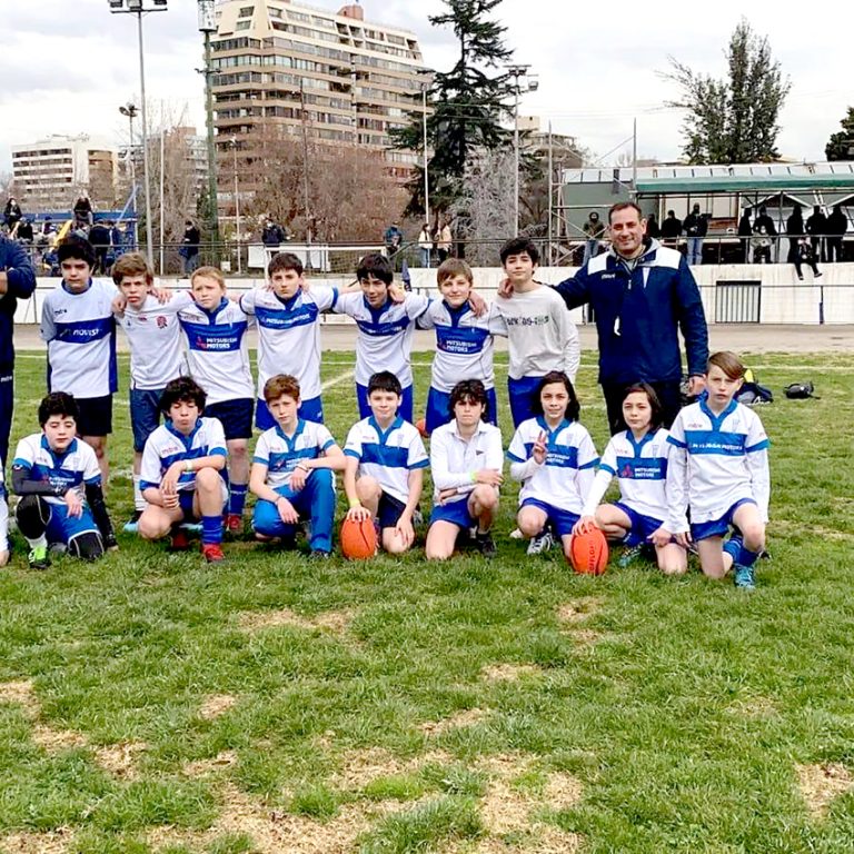 Rugbistas curicanos la rompen en la Universidad Católica