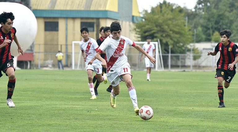 Un triunfo para cada uno en el clásico maulino