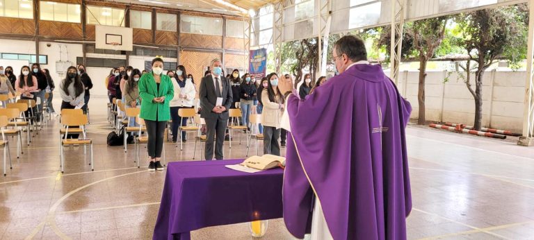 Con la Eucaristía se dio la bienvenida a los nuevos estudiantes de la UCM Sede Curicó