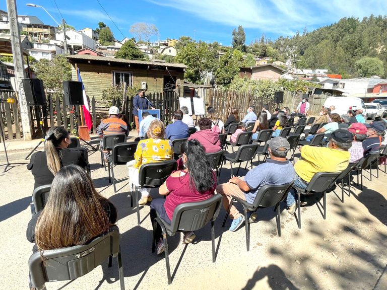 Histórica población se inaugura bajo el nombre del  exalcalde “Roberto Urrutia Concha” en Constitución