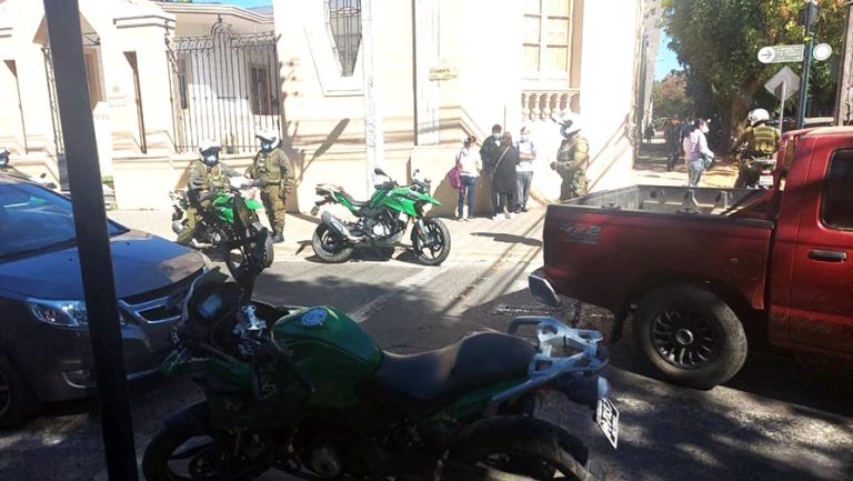 Alumno es apuñalado y resulta herido de gravedad durante marcha estudiantil