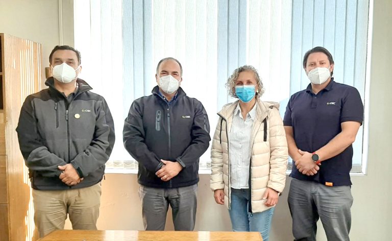 Municipio de Molina junto a CEC analizaron proyectos futuros en base a energía limpia