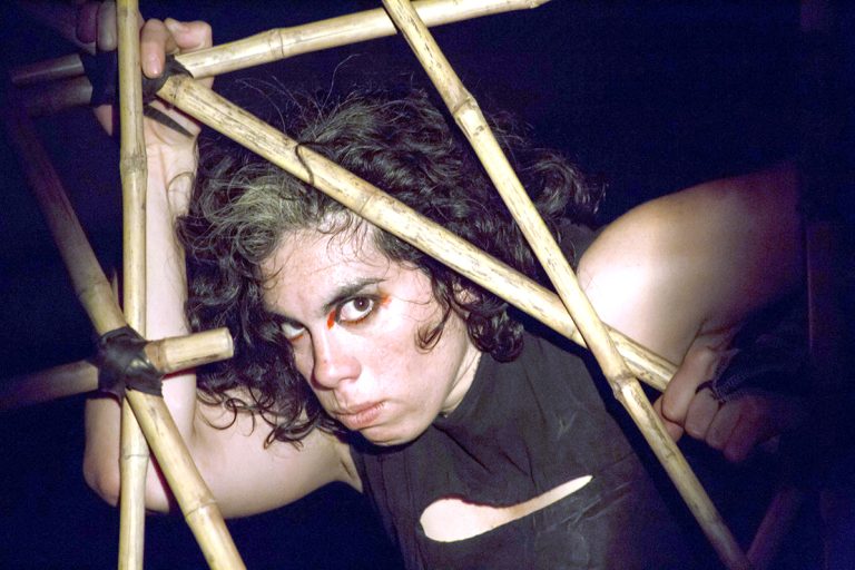 Montaje sobre “La Mujer Gallina” recorrerá el Maule