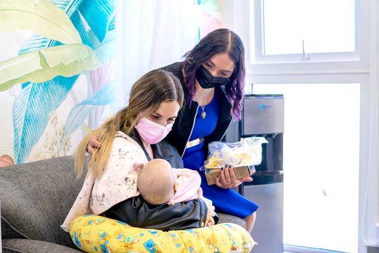 UTalca inauguró moderna Sala de Lactancia Materna