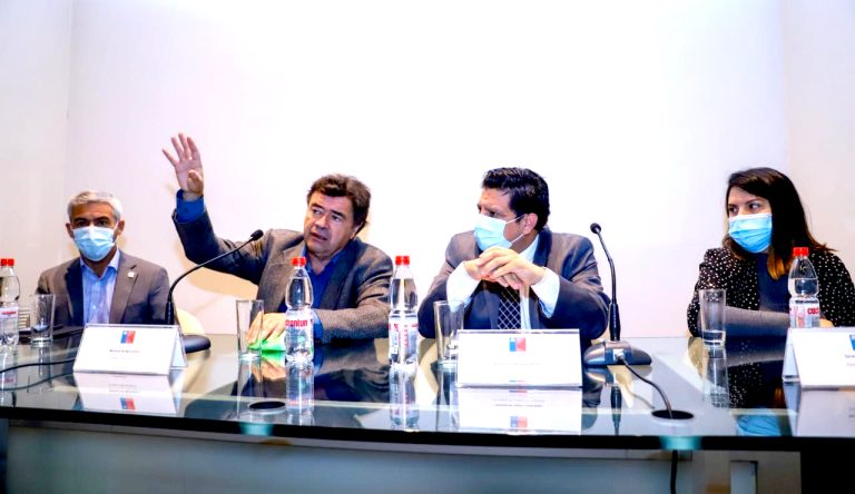 Autoridades de la cartera de Agricultura  difunden en el Maule plan “Chile Apoya”