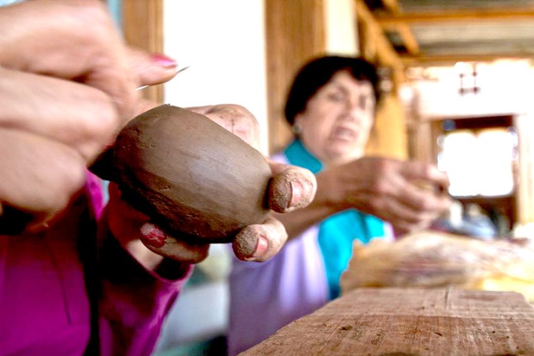 Abren convocatoria para evaluadores de proyectos Fondart Regionales 2023