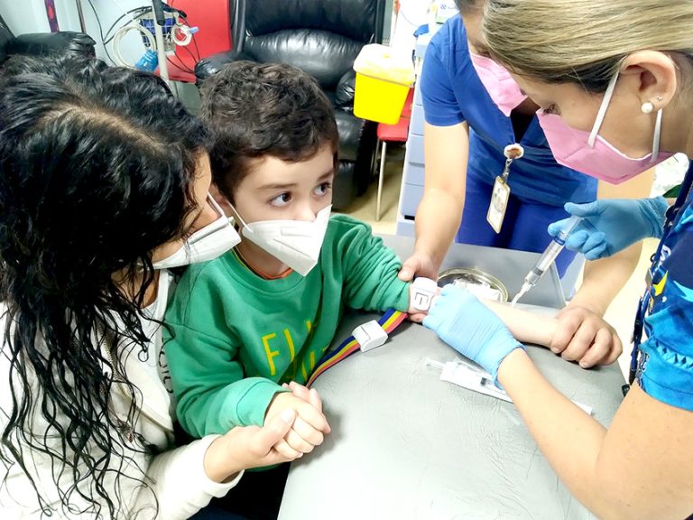 Hospital de Talca conmemora el Día Mundial de la Hemofilia