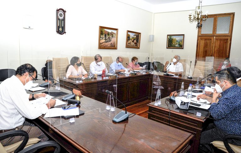 Concejo municipal tratará diversas propuestas de patentes de alcoholes