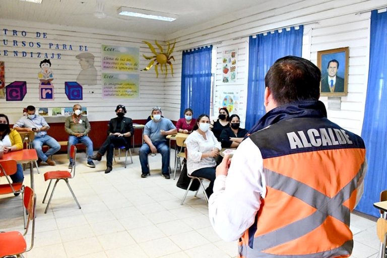 Piden modificaciones a la alimentación Junaeb que se entrega en las escuelas