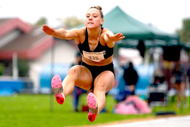 Atletas maulinos con pasajes a Guayaquil
