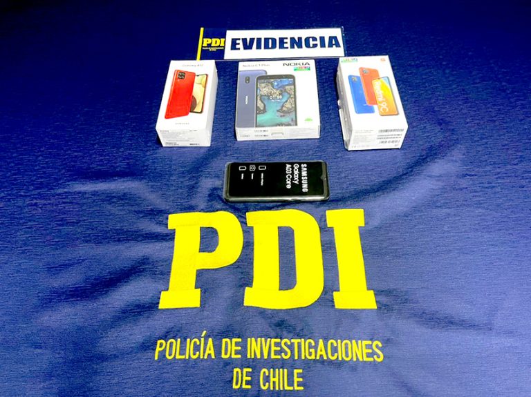 Bodeguero de empresa de reparto sustraía celulares