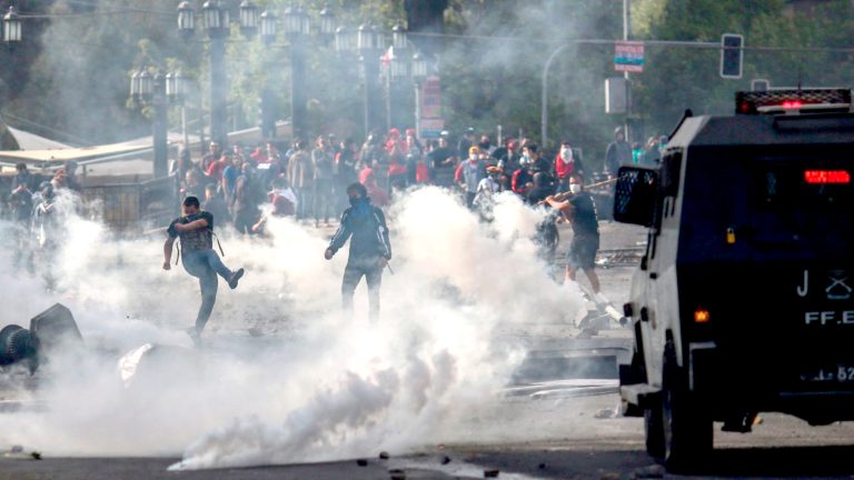 Gobernadores regionales hicieron un llamado a recuperar “la paz social”