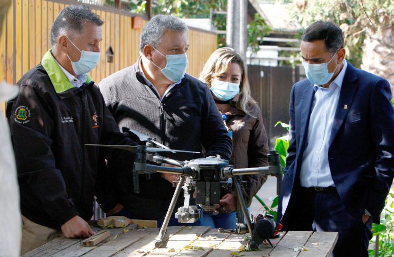 Recuperan drone que se precipitó mientras sobrevolaba toma ilegal